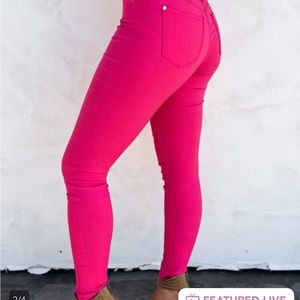 YMI Mid-rise Skinny Jeans Small Pink Hyper Stretch